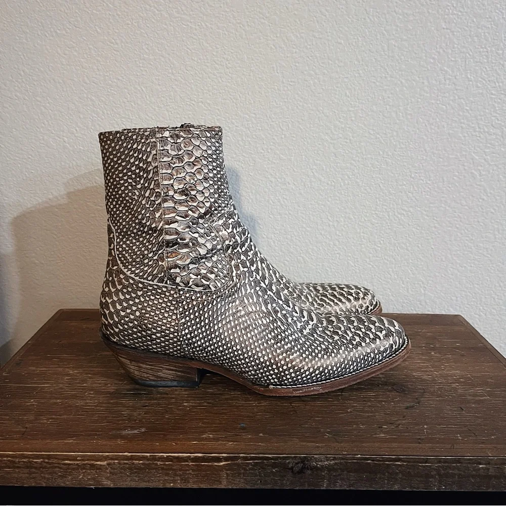 Men’s Python Boots - Picture 2 of 4
